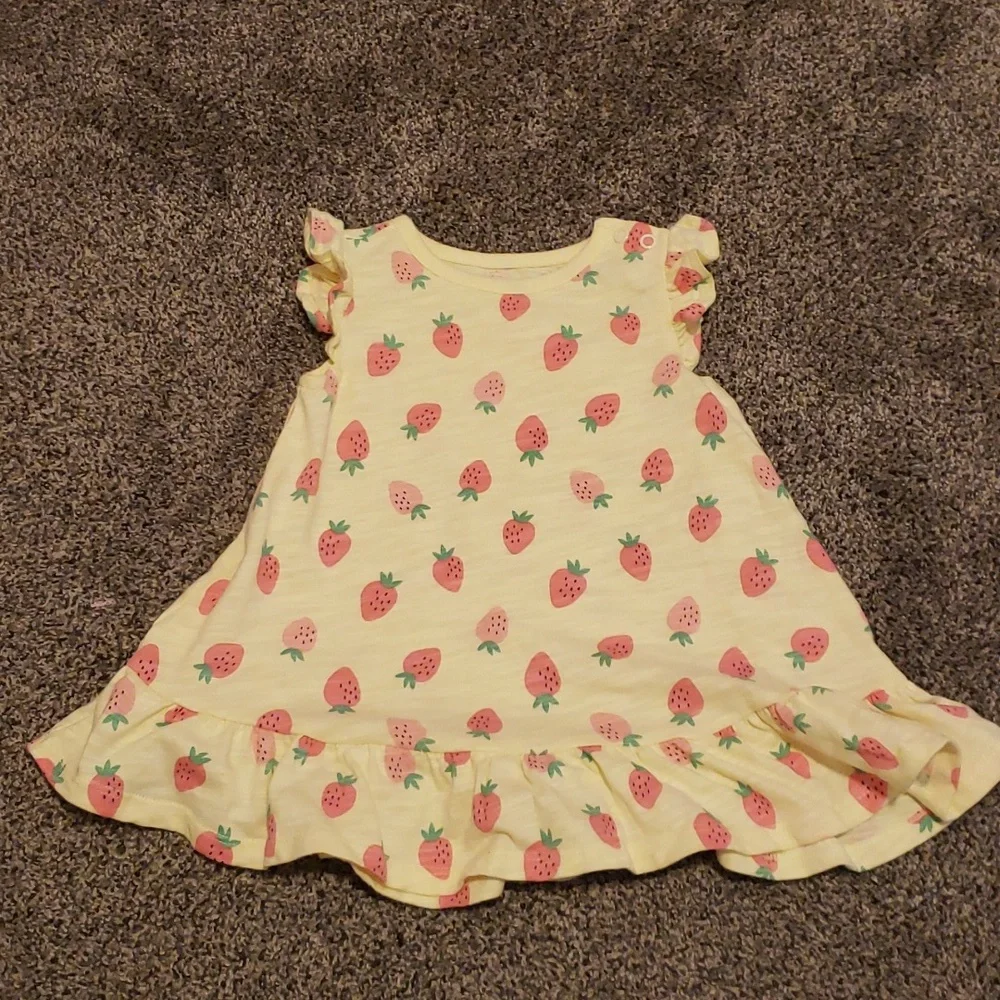 BUNDLE OF 4 DRESSES - Picture 12 of 14
